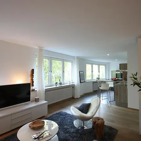 Dorya Am Ring Apartment
