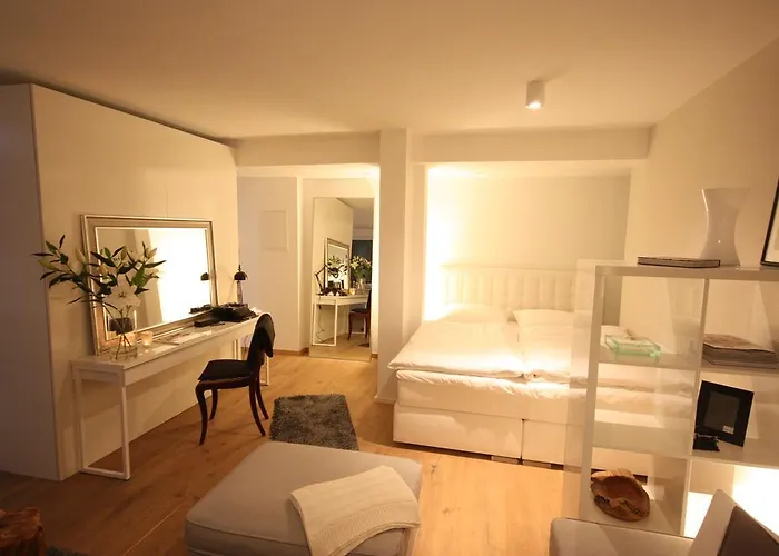 Dorya Am Ring Apartment Cologne