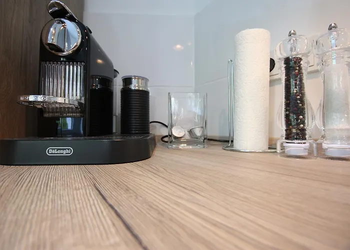 Apartment Dorya Am Ring Cologne